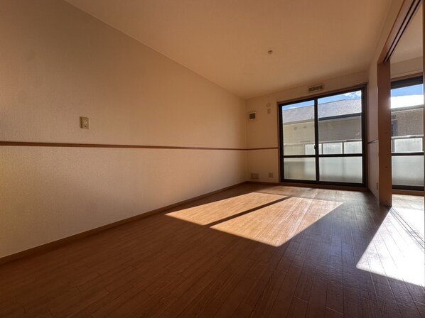 ソレジオ吾妻の物件内観写真